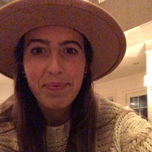 Meet your Posher, Madeline